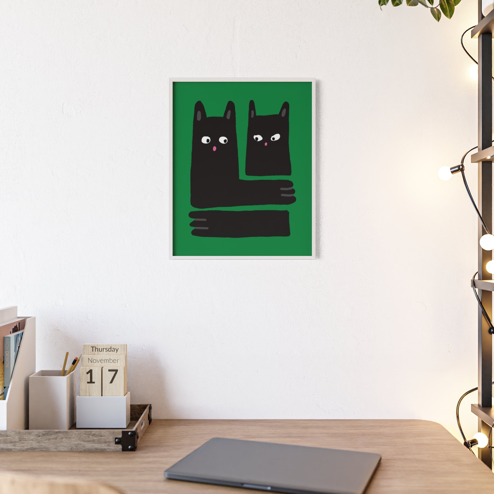 GATOS FRAMED