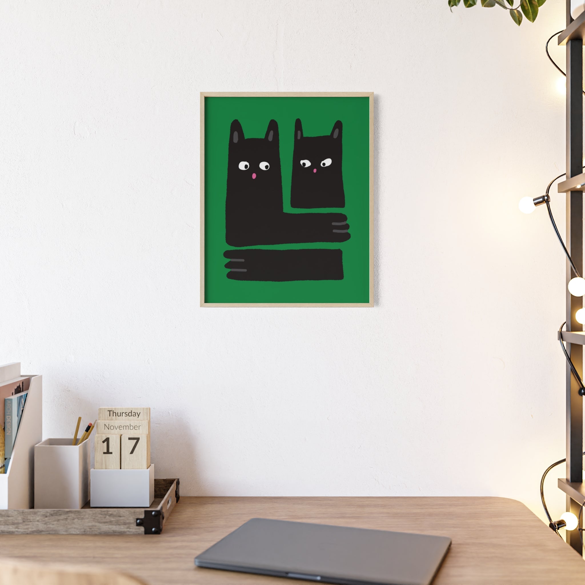 GATOS FRAMED